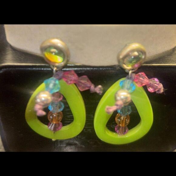 💎 Green Lucite Clip Earrings Drop Dangle Pink Blue Beads - Picture 7 of 7